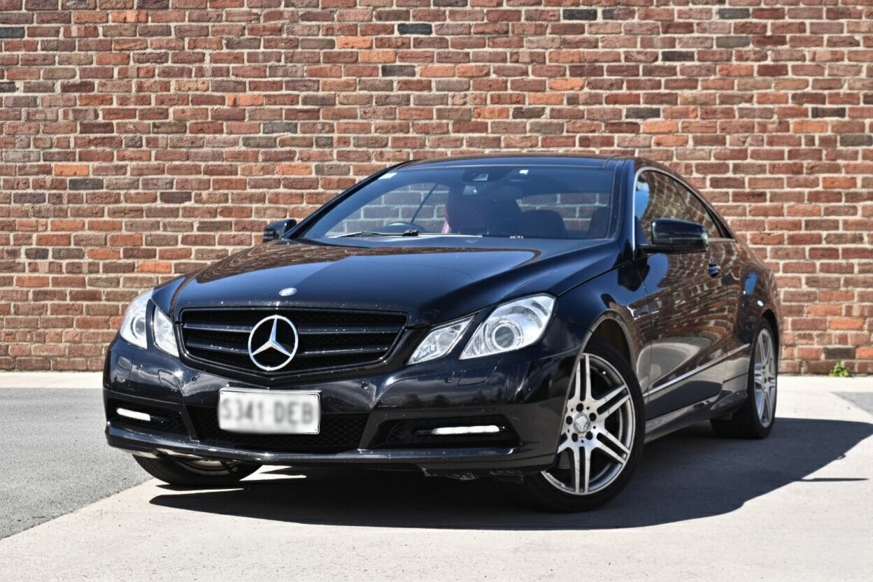 Image of a 2012 Mercedes-Benz E350 212 MY12 Avantgarde BE Black 7 Speed Automatic G-Tronic Sedan