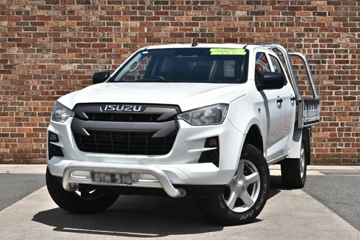 Image of a 2020 Isuzu D-MAX TF MY19 SX (4x4) White 6 Speed Automatic Crew Cab Chassis