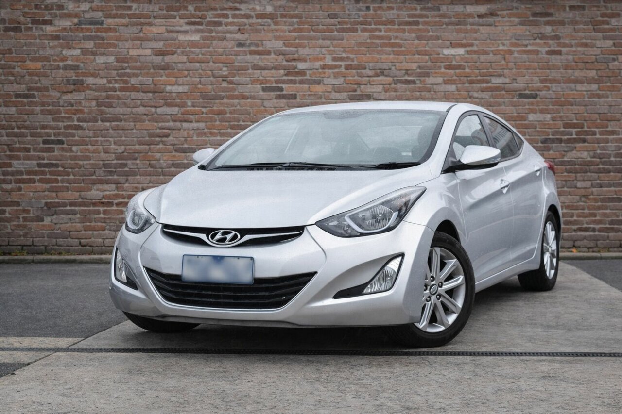 Image of a 2014 Hyundai Elantra MD Series 2 (MD3) Active Silver 6 Speed Automatic Sedan