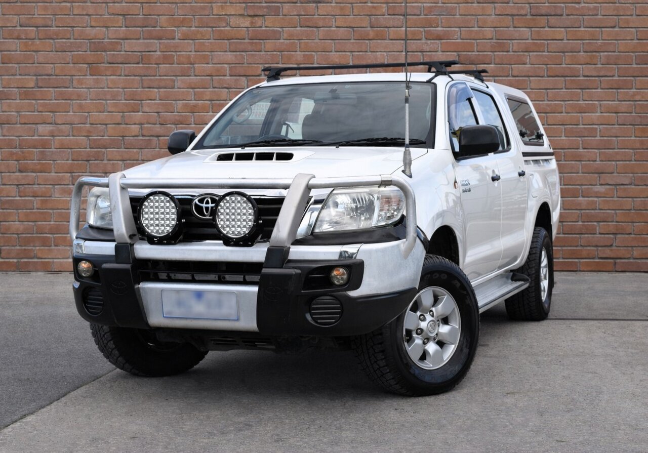 Image of a 2013 Toyota Hilux KUN26R MY12 SR (4x4) White 4 Speed Automatic Dual Cab Pick-up